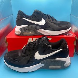 Brand New, black, white, and Gray Women’s Nike Air Max Excee sneakers. Size 10
